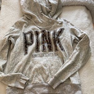 RARE VS PINK leopard print hoodie